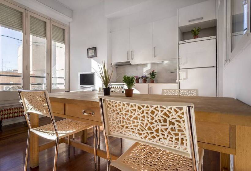 Marshall Apartments By Hoom