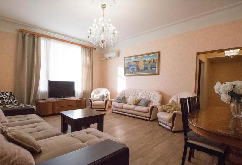 Ministry Suite Smolenskaya