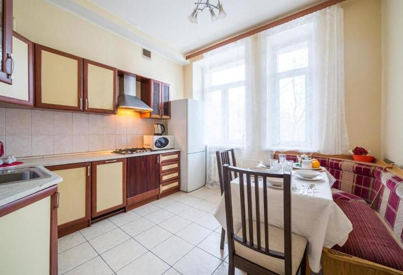 Ministry Suite Smolenskaya