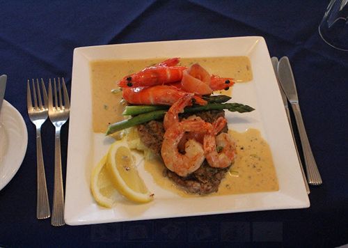 فندق على الطريق Normandie Inn & Function Centre