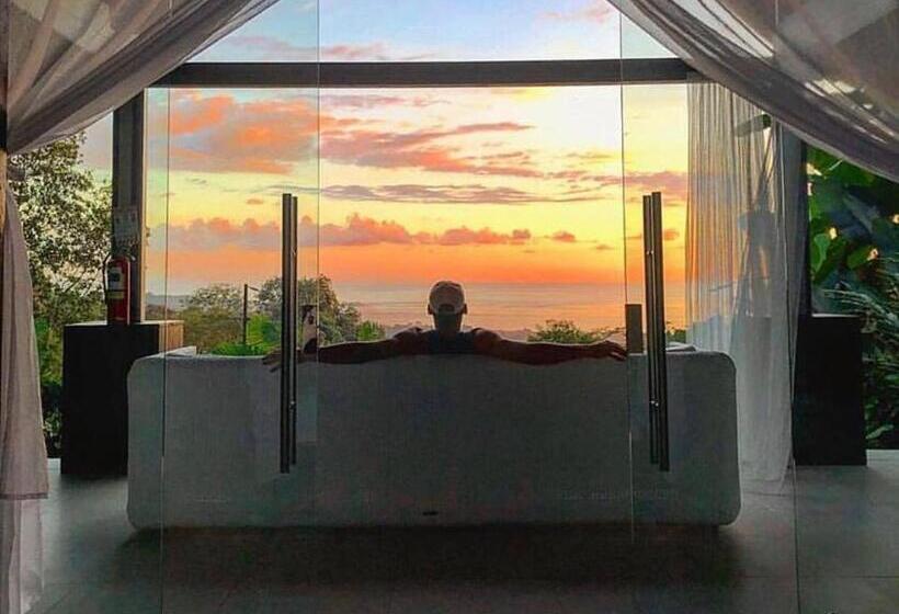 Oxygen Jungle Villas & Spa