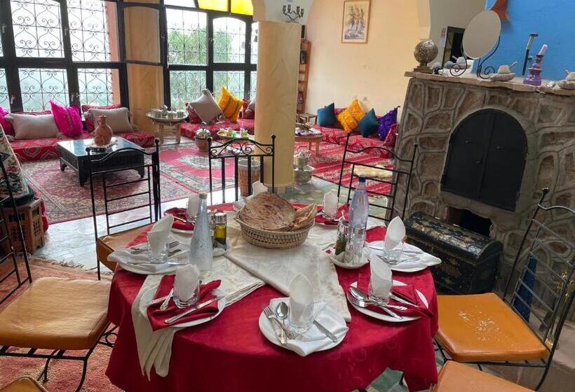 بنسيون Dar Tassa