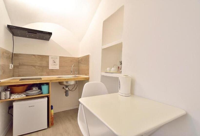 膳宿费 Modica Old Town Rooms  Self Checkin