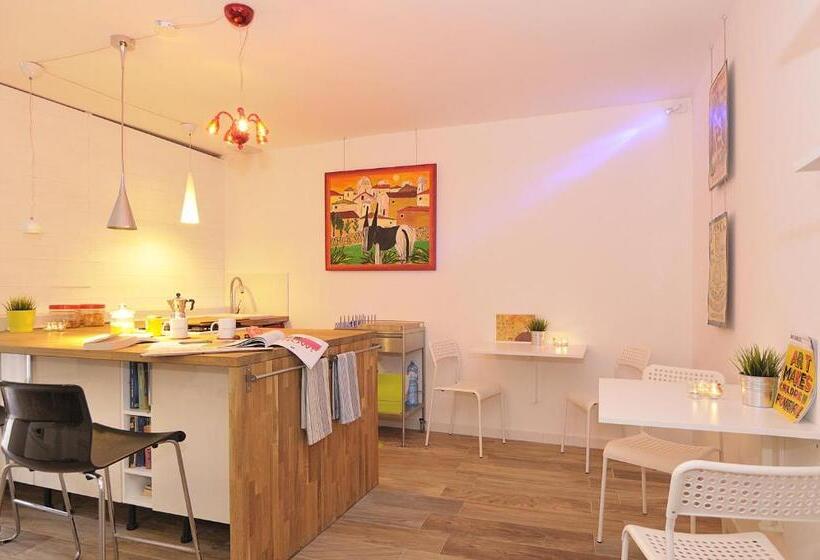 膳宿费 Modica Old Town Rooms  Self Checkin