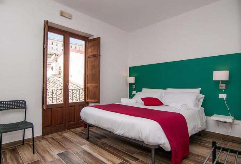 膳宿费 Modica Old Town Rooms  Self Checkin