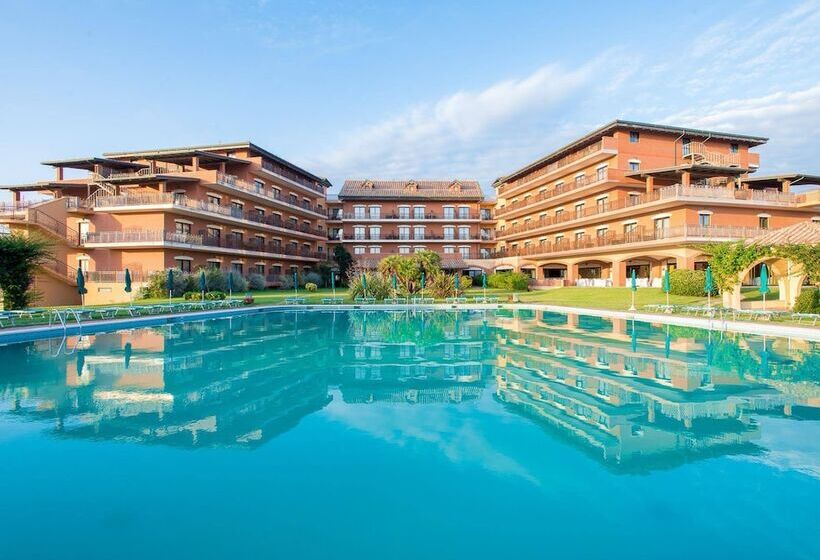 Resort Marina Di Castello Golf & Spa