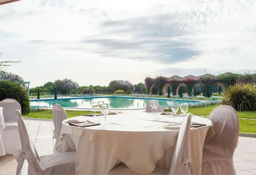 Resort Marina Di Castello Golf & Spa