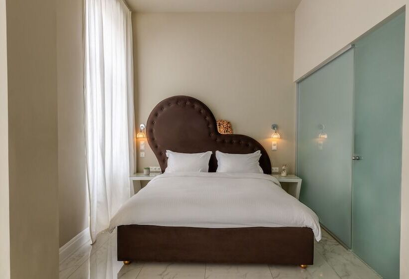 5 Hermoupolis Concept Sites