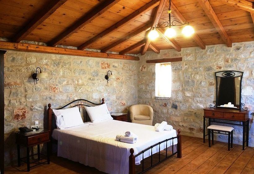 Achelatis Traditonal Guest House