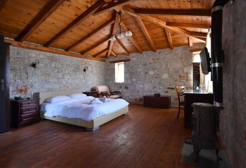 Achelatis Traditonal Guest House