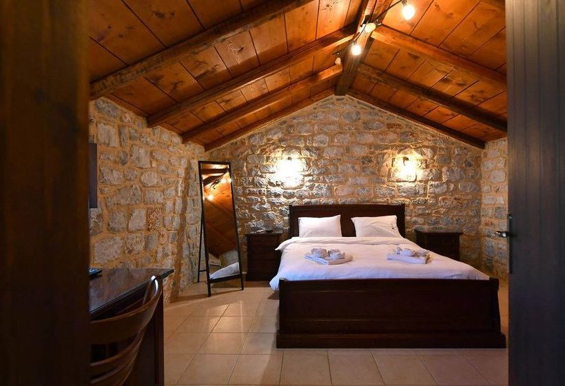 Achelatis Traditonal Guest House