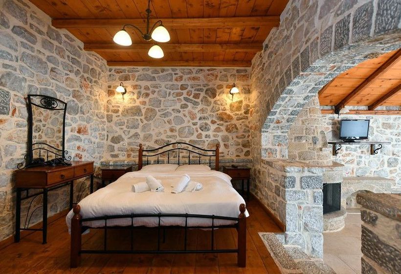 Achelatis Traditonal Guest House