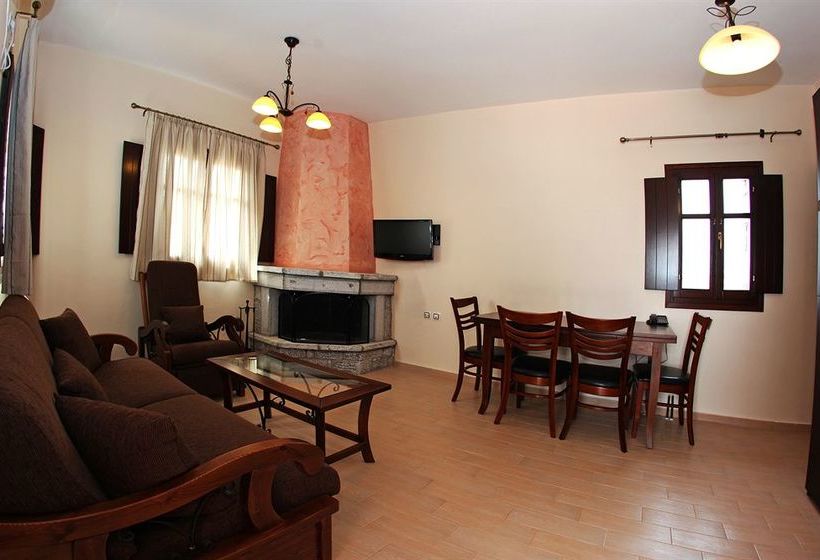 Achelatis Traditonal Guest House