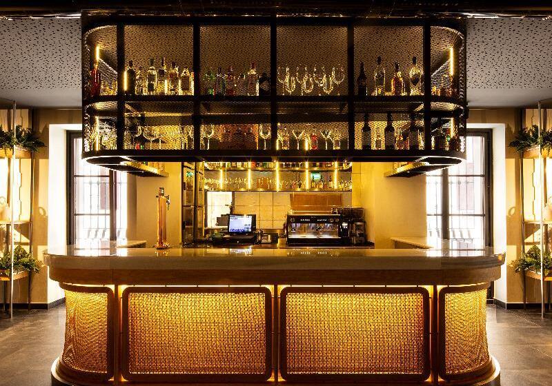 Atocha Hotel Madrid, Tapestry Collection By Hilton