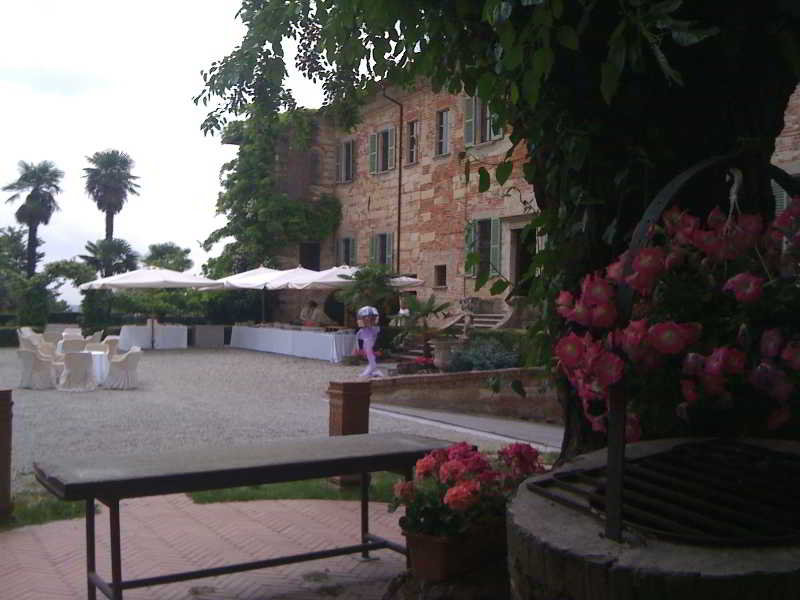 Bed and Breakfast Castello Di Frassinello