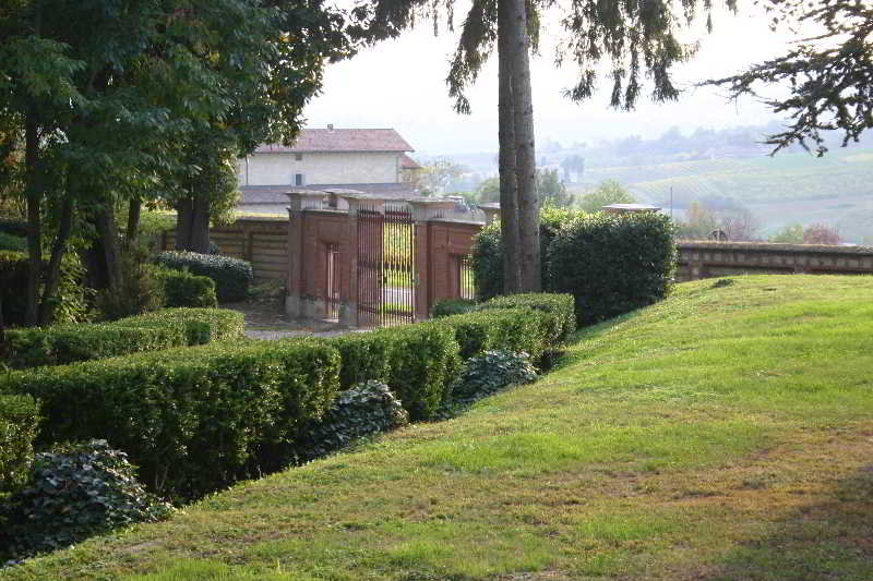 Bed and Breakfast Castello Di Uviglie