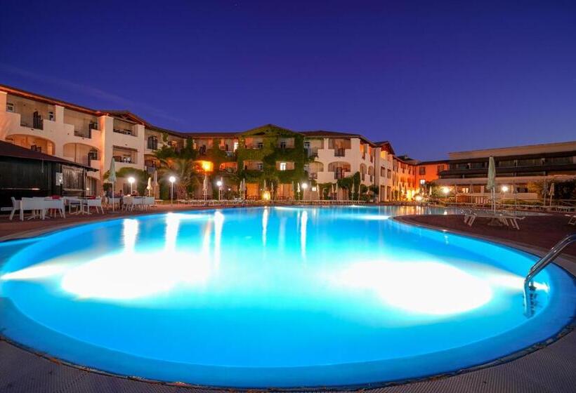 Cala Della Torre Resort