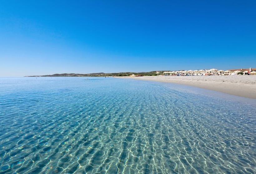 Cala Della Torre Resort