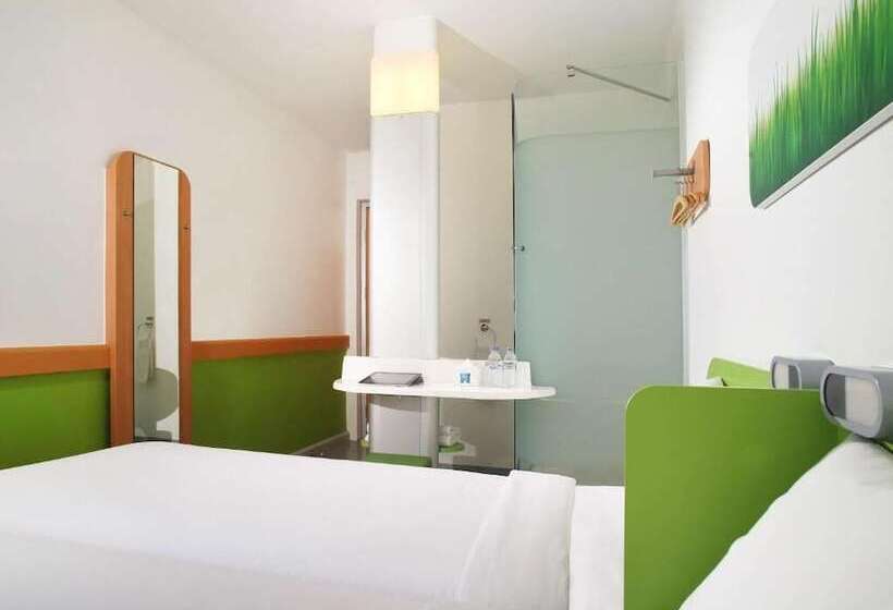 Cordia Hotel Surabaya Airport