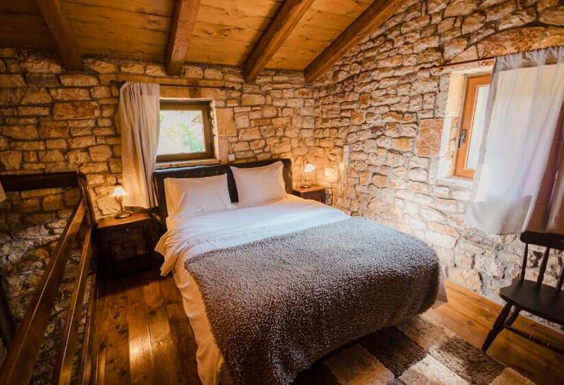 Georgio S V Chalet Kalavrita