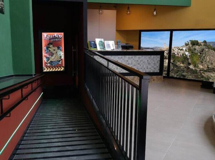 Hostal Leon Dormido
