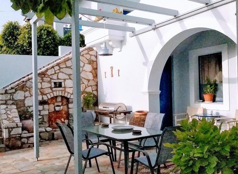 בית מלון כפרי 9 Muses