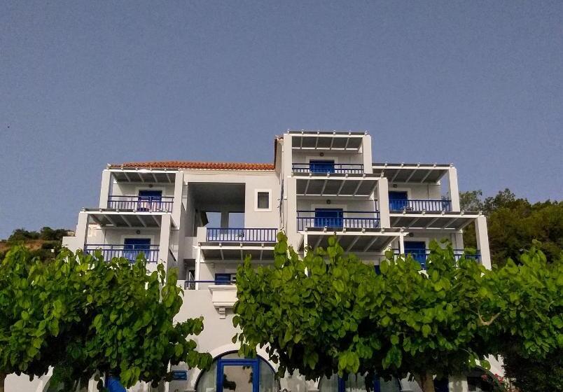 בית מלון כפרי 9 Muses