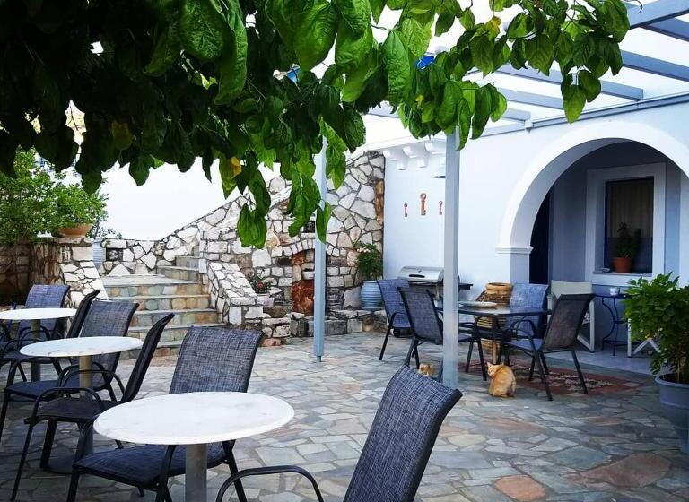 בית מלון כפרי 9 Muses