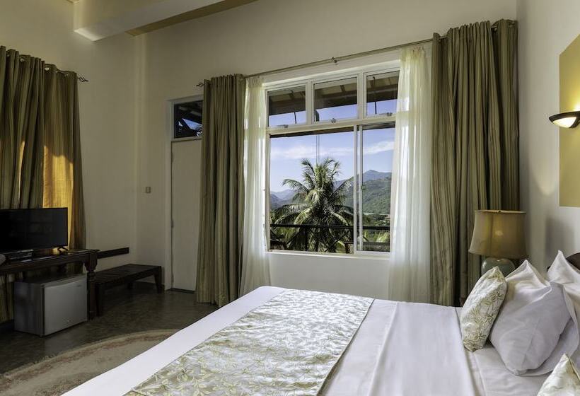 ホテル The Albatross, Kandy