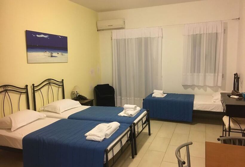 בית מלון כפרי Anatoli