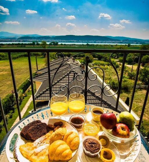 هتل Anemolia Resort And Spa