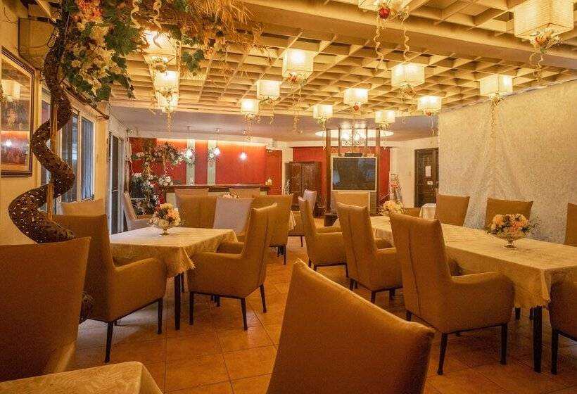 فندق Reddoorz Premium At Anisabel Suites Davao City