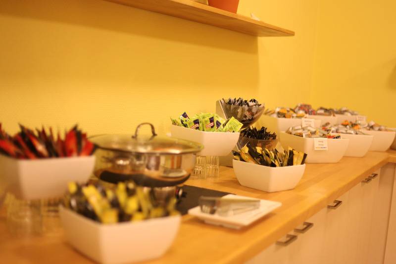 هتل a&o Aachen Hauptbahnhof