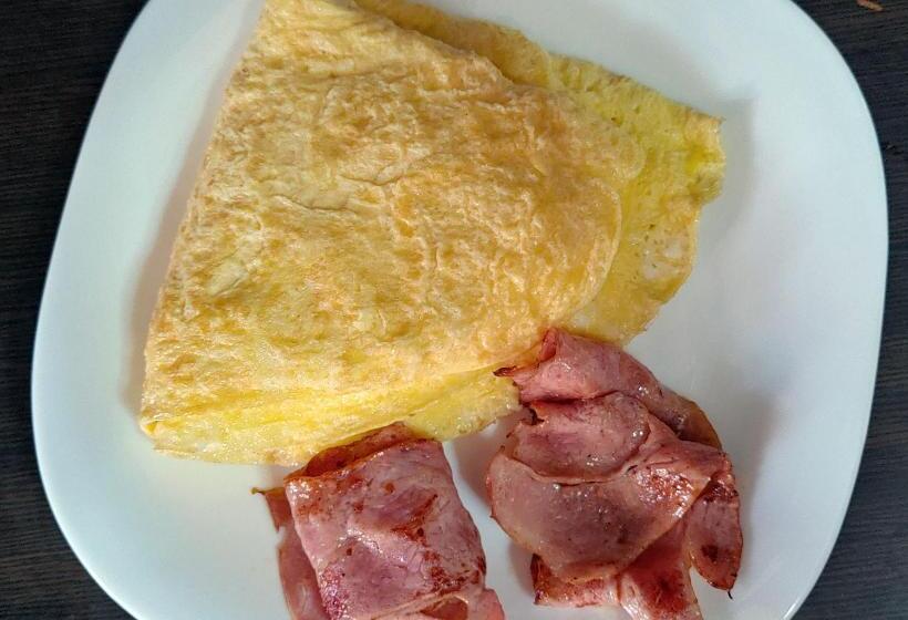 בית מלון כפרי Aposperides