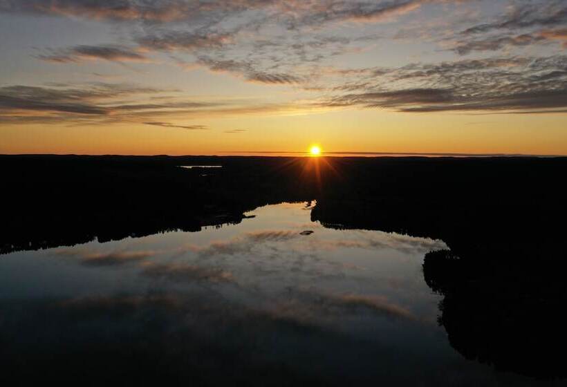 Arctic Snowhotel & Glass Igloos
