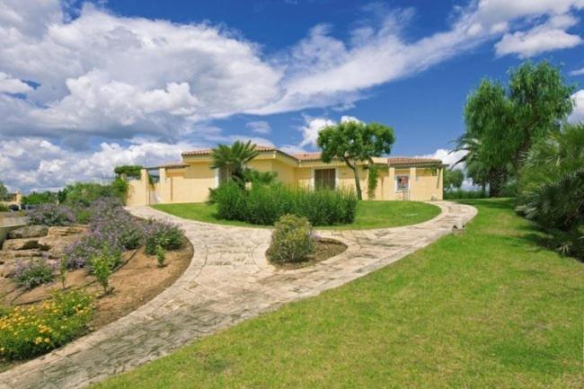 Отель Argonauti Greenblu Resort