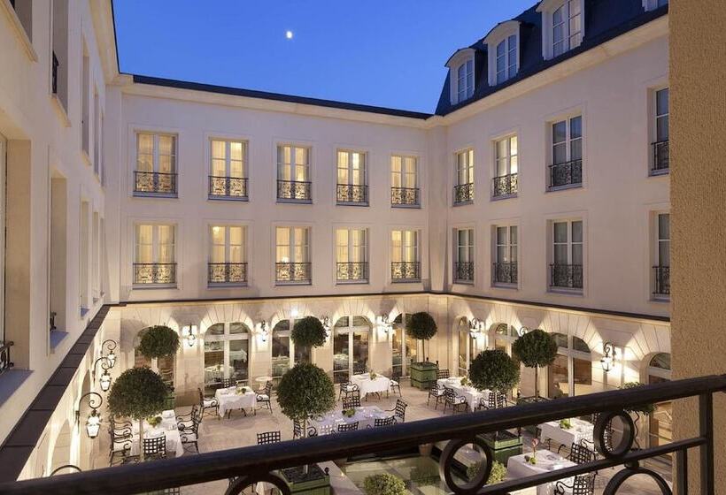 בית מלון כפרי Auberge Du Jeu De Paume