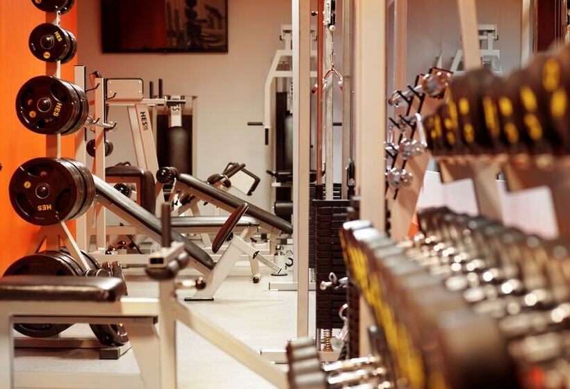 酒店 Aurora Family & Spa