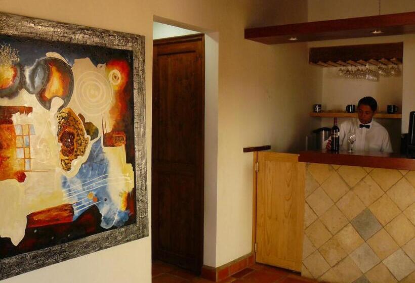 בית מלון כפרי Axkan Arte