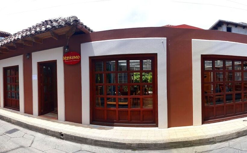 בית מלון כפרי Axkan Arte