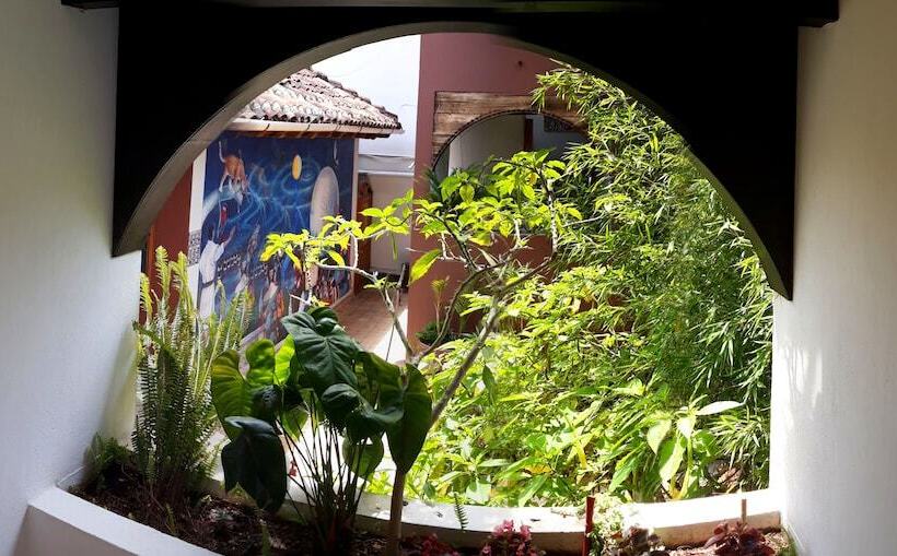 בית מלון כפרי Axkan Arte