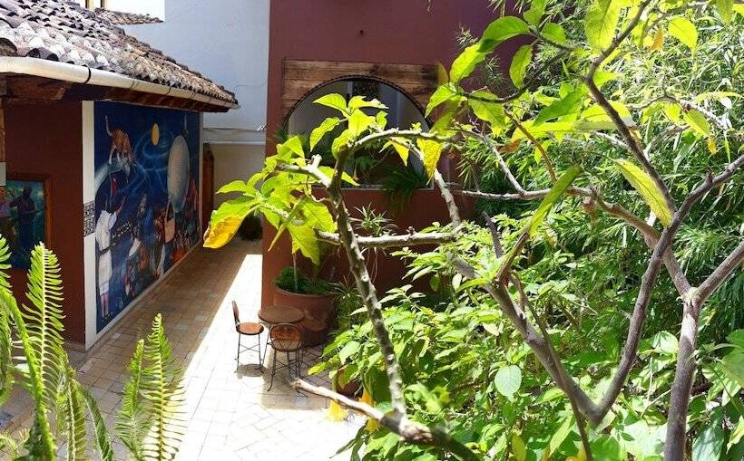 בית מלון כפרי Axkan Arte