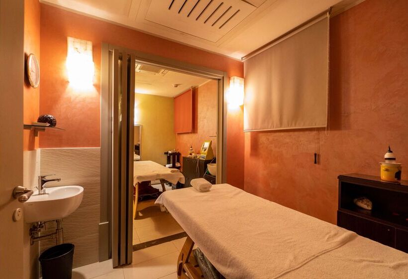 Best Western Plus Hotel Perla Del Porto