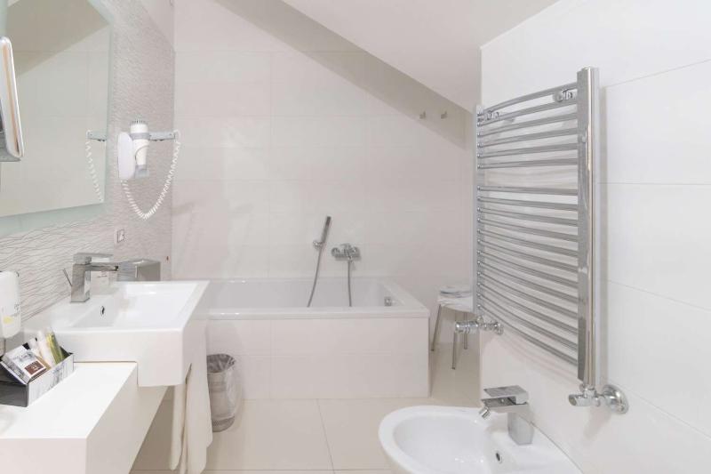 Best Western Plus Hotel Perla Del Porto