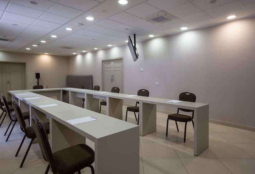 Best Western Plus Hotel Perla Del Porto