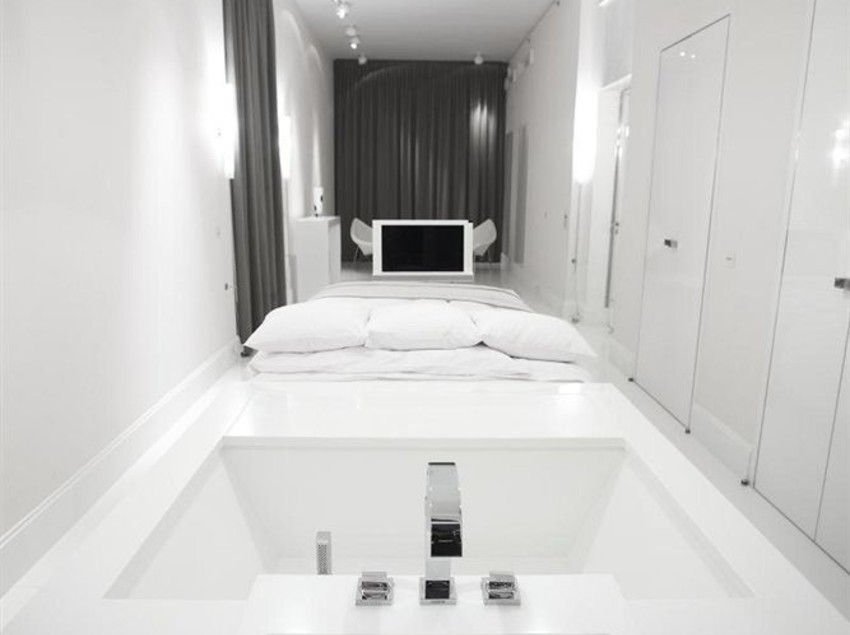 هتل Blow Up Hall 5050