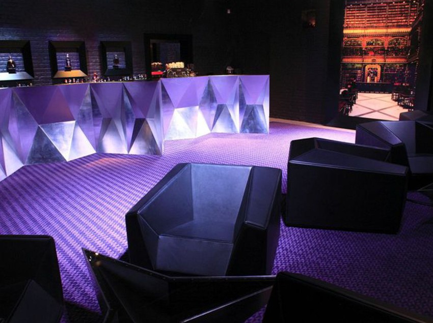 هتل Blow Up Hall 5050