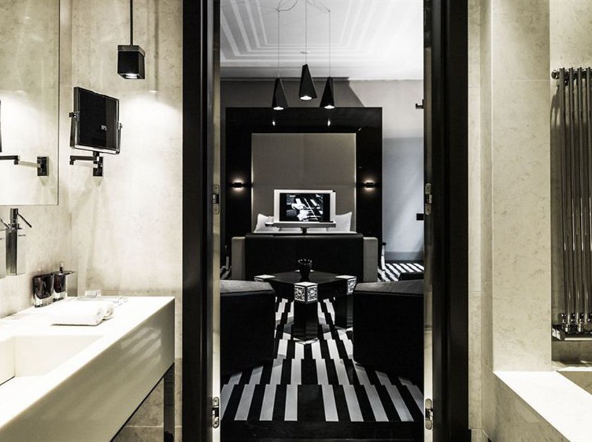 هتل Blow Up Hall 5050