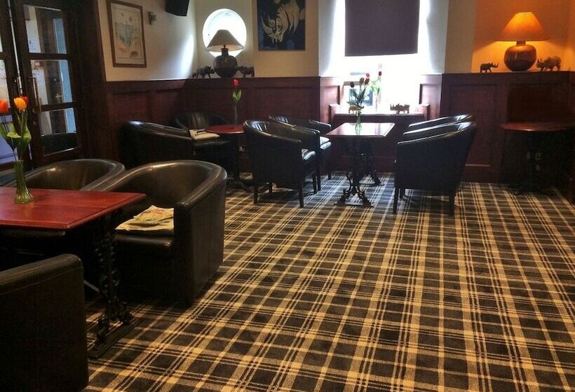 فندق The Breadalbane Arms Room Only