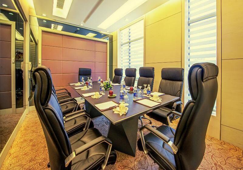 Brilliant Hotel Afternoon Tea Inclusive